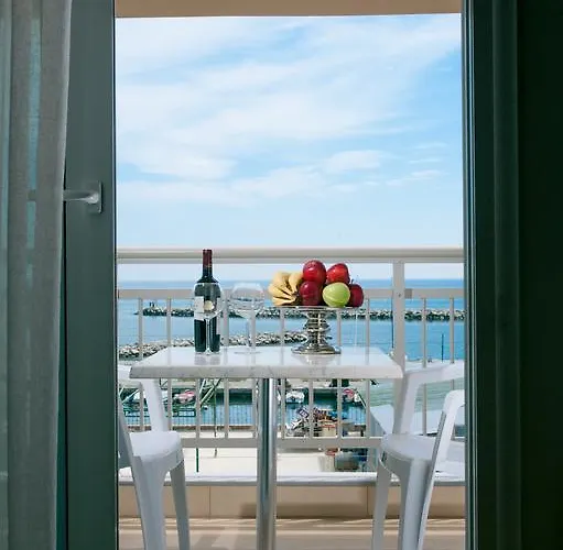 Protea's Seacret Sea View *