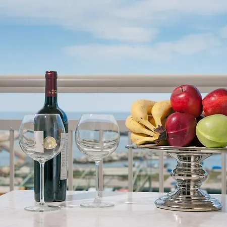 Apartamento Protea's Seacret Sea View